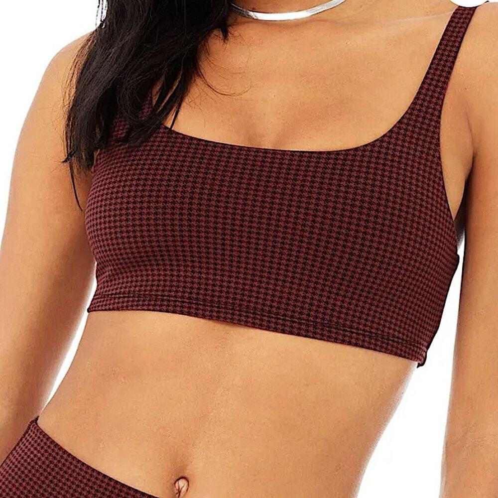 ALO YOGA Airtech Micro Houndstooth Sports Bra in Cranberry/Black Size S